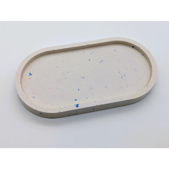 Oval Trinket Tray Blue Speckled 7 Inches Handmade NEW - Picture 1 of 4